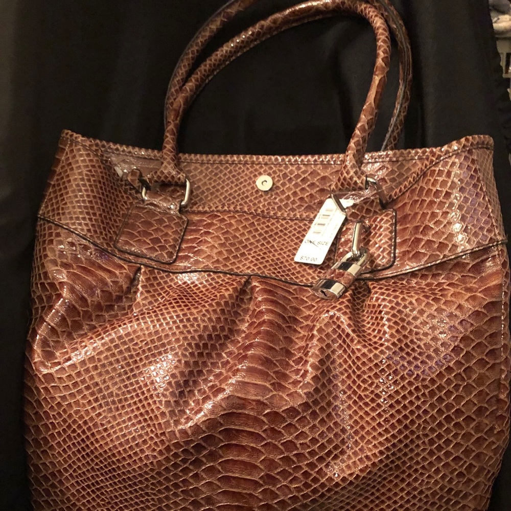 NWT Worthington bag